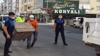 Aliağa Zabıta ekiplerinden kaldırım işgali denetimi