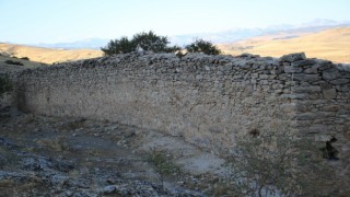 Elazığda zamana direnen 800 yıllık manastır restore edilmeyi bekliyor